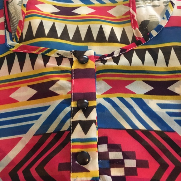 Francesca’s tribal print tank top - Picture 3 of 7